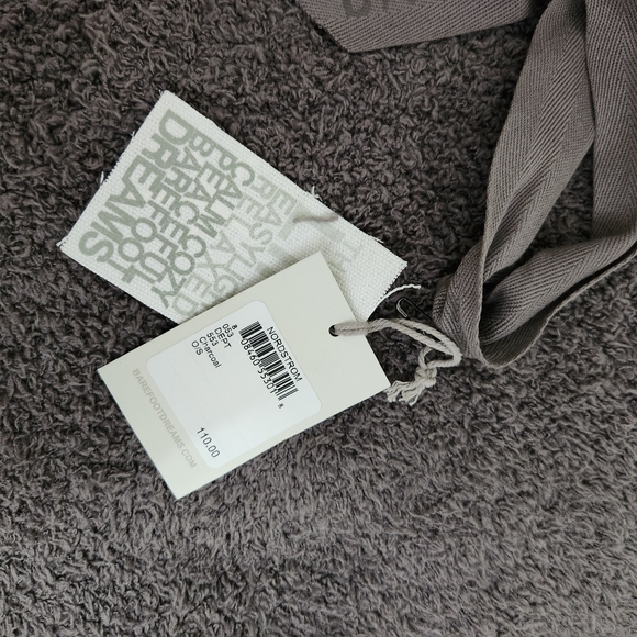 💕BAREFOOT DREAMS💕 Cozychic Lite Travel Shawl ~ Charcoal One Size NWT - Picture 6 of 8